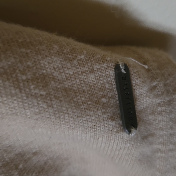 Hollister crop sweater - Picture 4 of 4